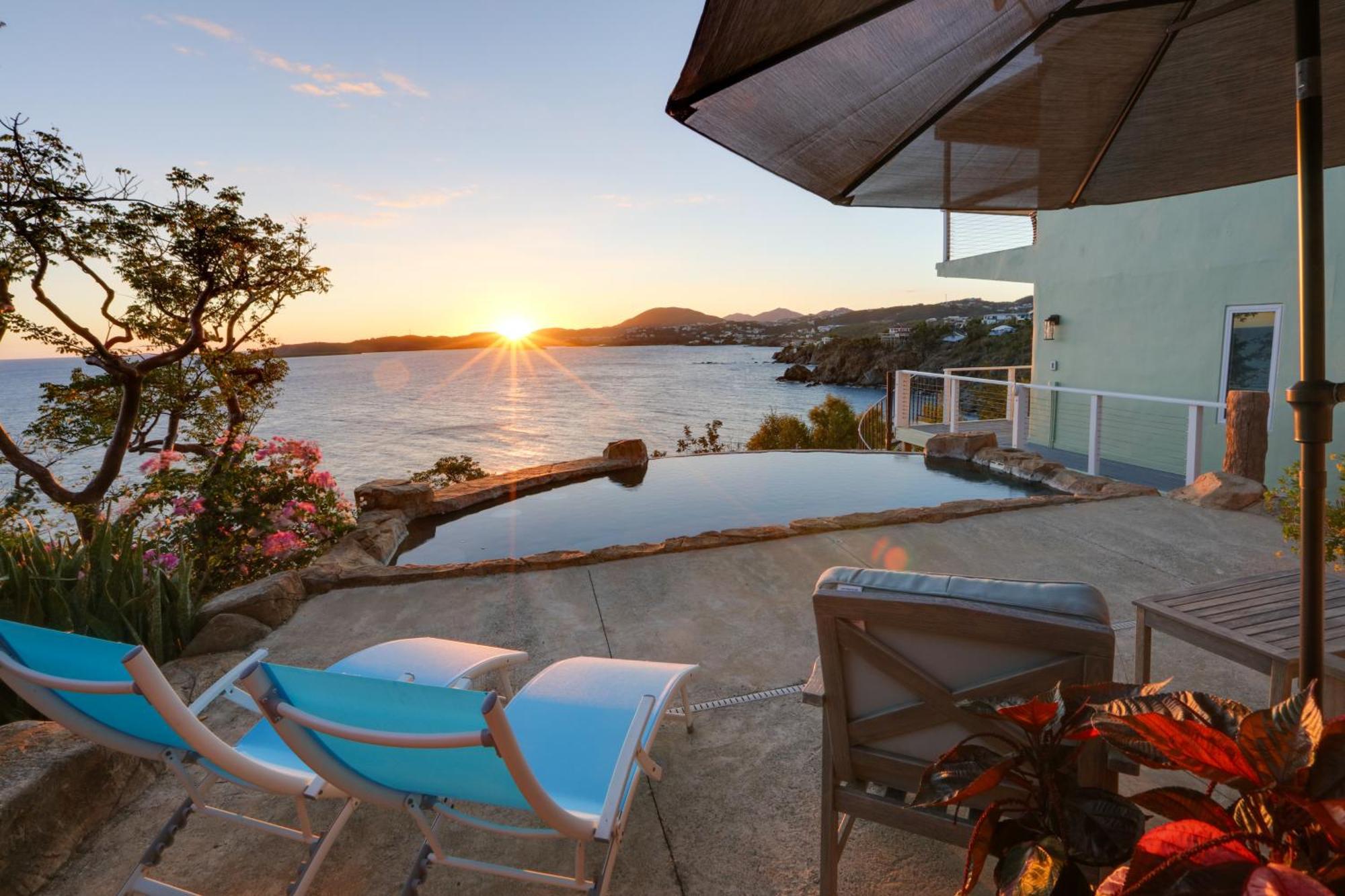 Villa Sea La Vie - Waterfront St Thomas Escape With Pool Nazareth Esterno foto