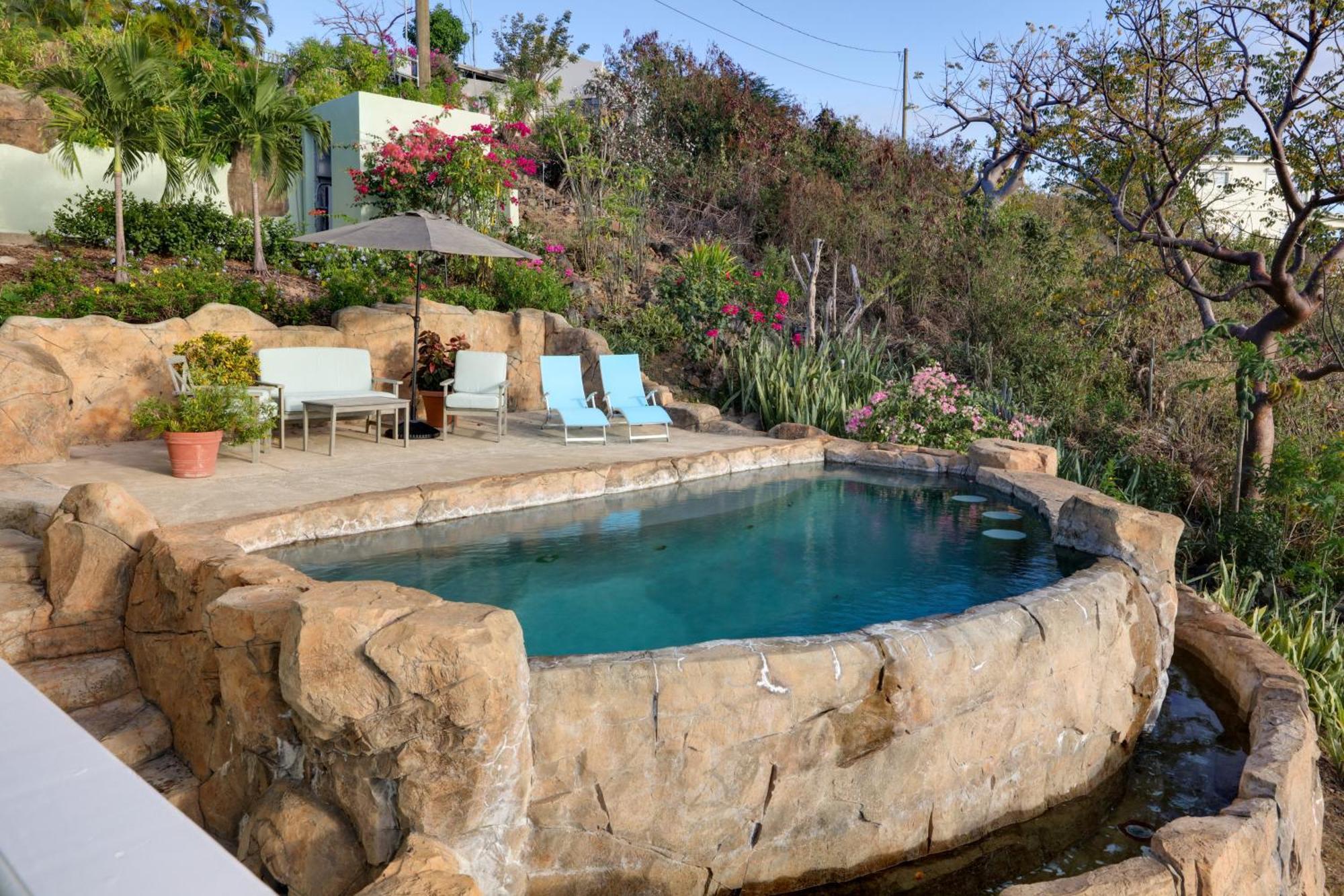 Villa Sea La Vie - Waterfront St Thomas Escape With Pool Nazareth Esterno foto